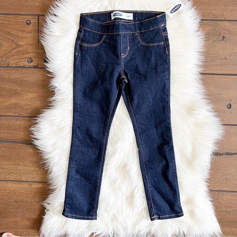 NWT Old Navy Pull On Skinny Jeans